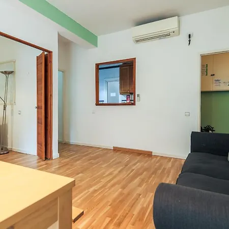Apartment Be Arco Del Triunfo Sunny Colors Iii Barcelona